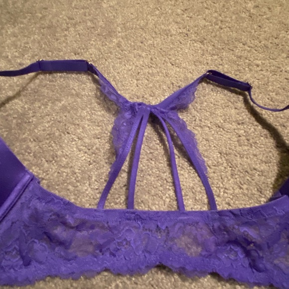 Blue Beyond Sexy La Senza push up bra with lace back and sparkles - Picture 3 of 4